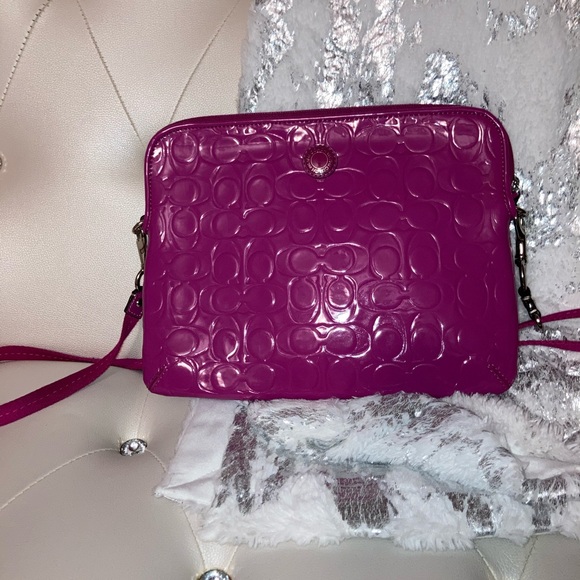 Coach Signature Patent Leather Fuchsia Embossed High-Tech Tote - Picture 5 of 11
